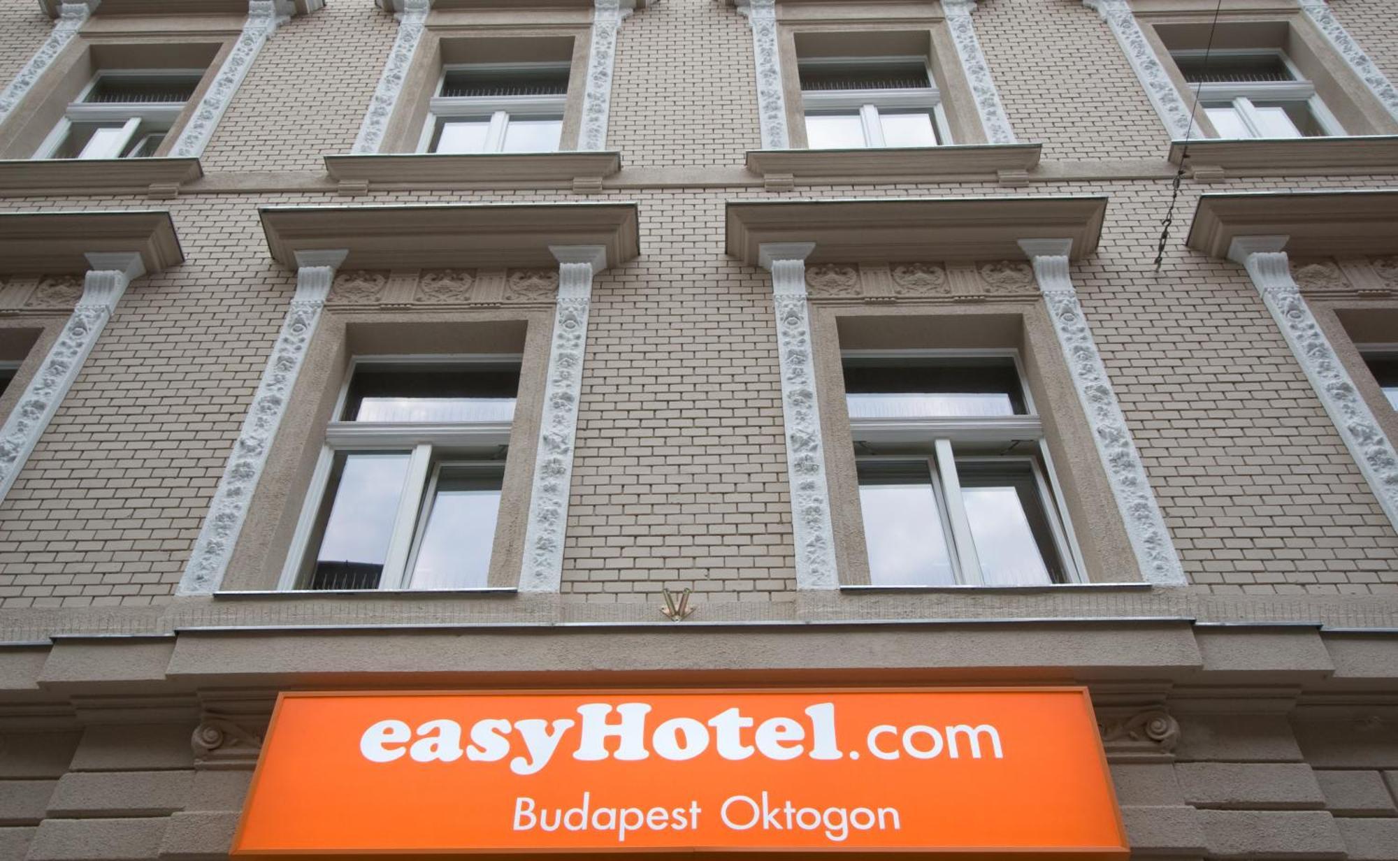 Easyhotel Budapest Oktogon — Photos 1