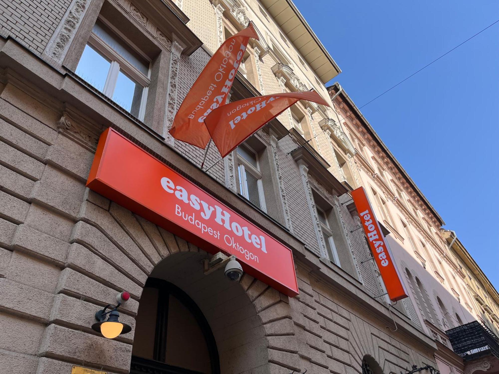 Easyhotel Budapest Oktogon, Budapest
